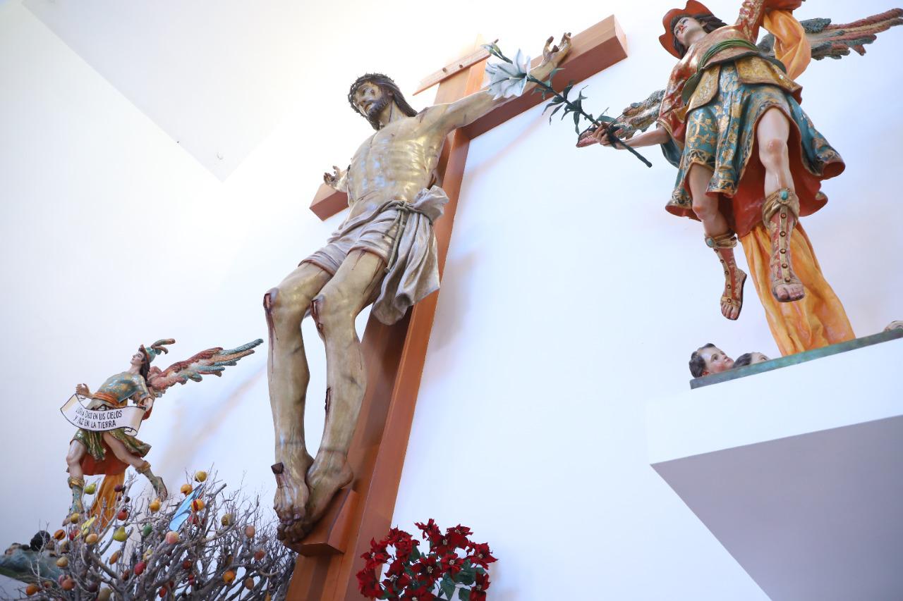 $!Emerge desde la Montuosa un Arcángel a 25 metros de altura