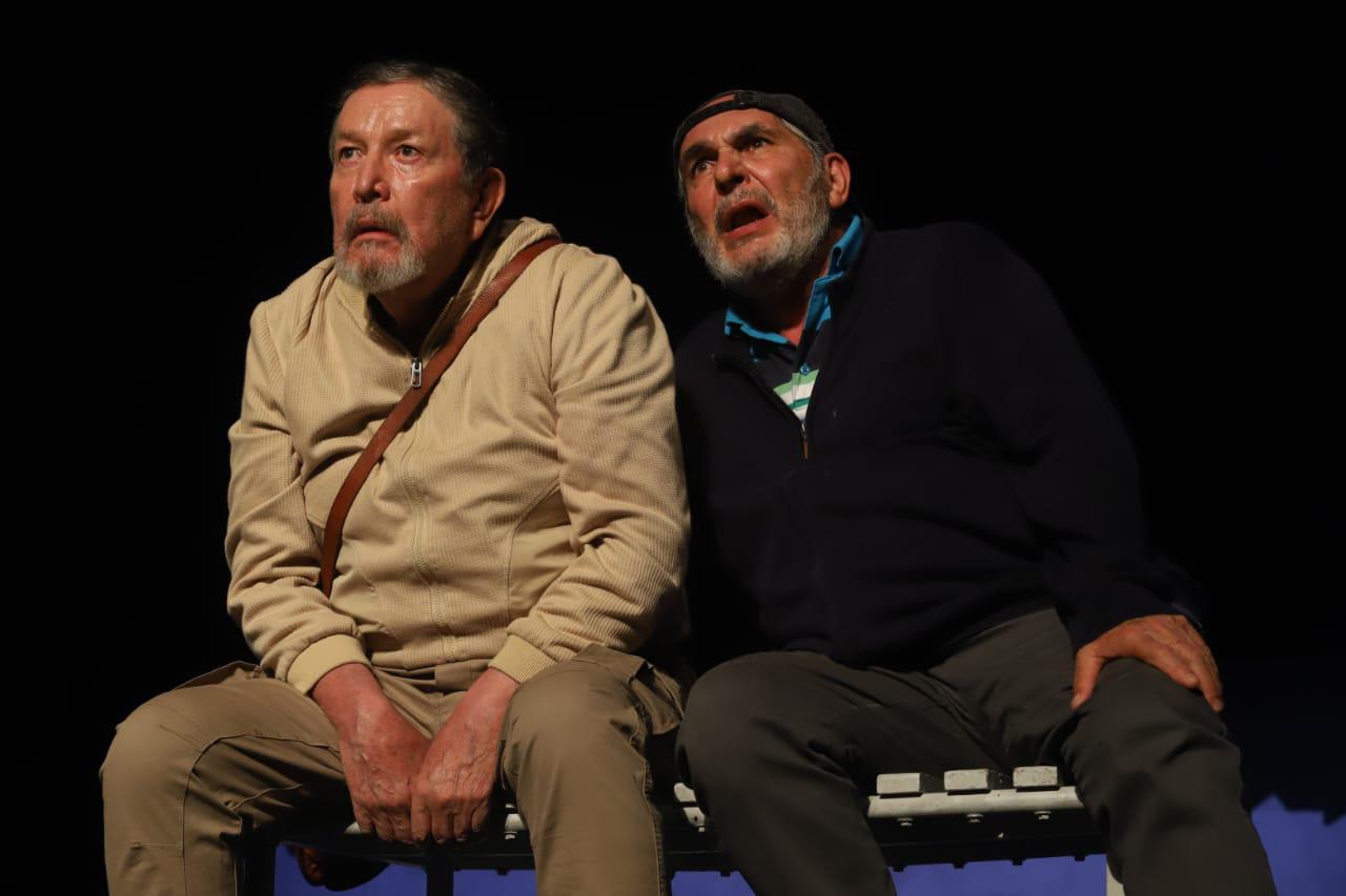 $!‘Y fuimos héroes’ es una obra íntima y profunda que se desarrolla en un escenario austero.