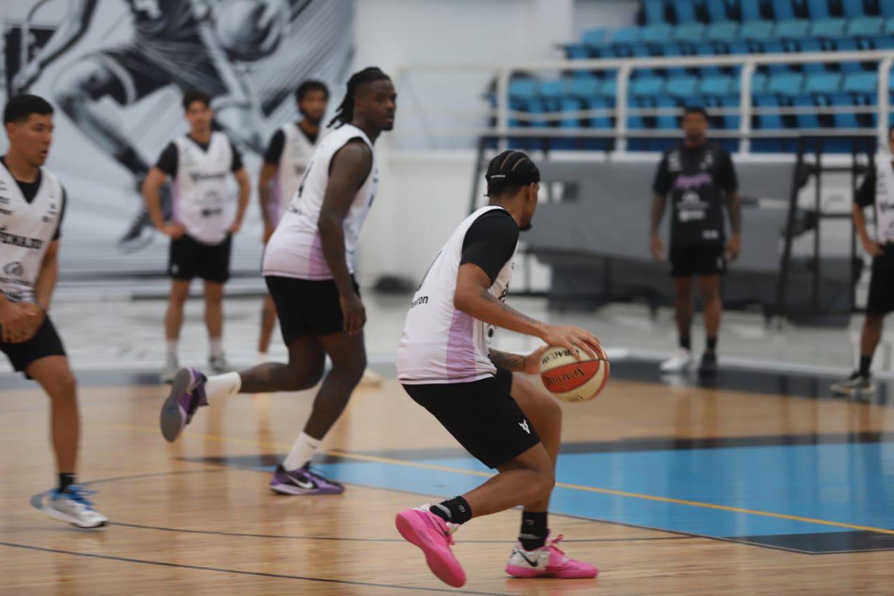 $!Venados Basketball aumenta intensidad de pretemporada