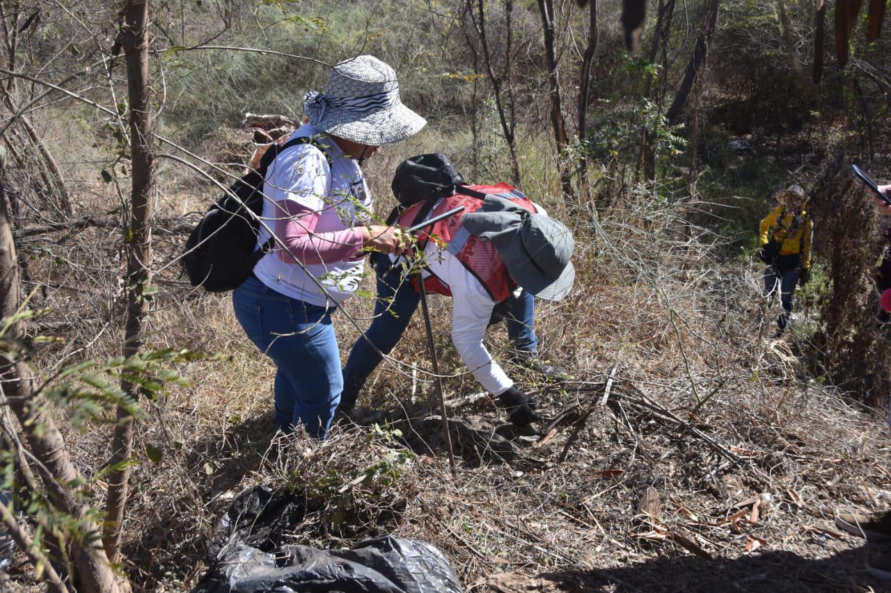 $!Se unen para visibilizar crisis de desaparecidos con jornada de búsqueda humanitaria en Culiacán