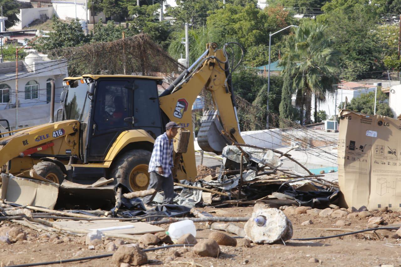 $!El fantasma de una comunidad que nos ve desde la región alta de Culiacán: el desalojo de desplazados en Montesierra
