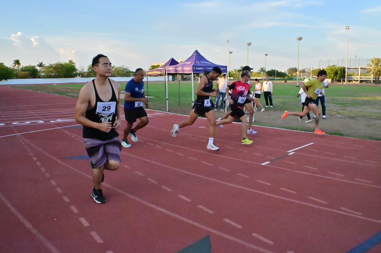 $!Compiten con tesón, en la tercera fecha del Serial de Atletismo Imdem