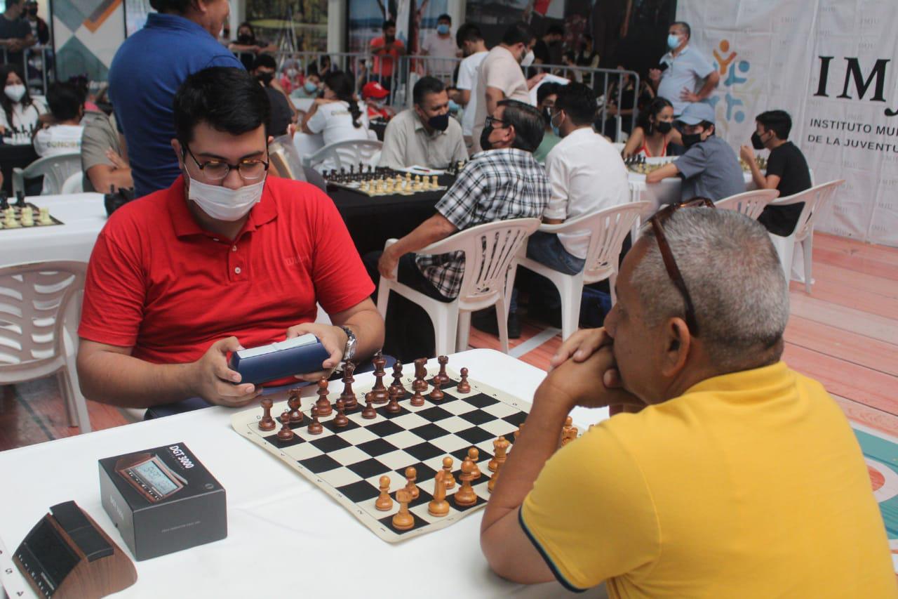 $!Ajedrecistas de Durango, Villa Unión, Concordia y Mazatlán participan en Primer Torneo Imdem- Imju