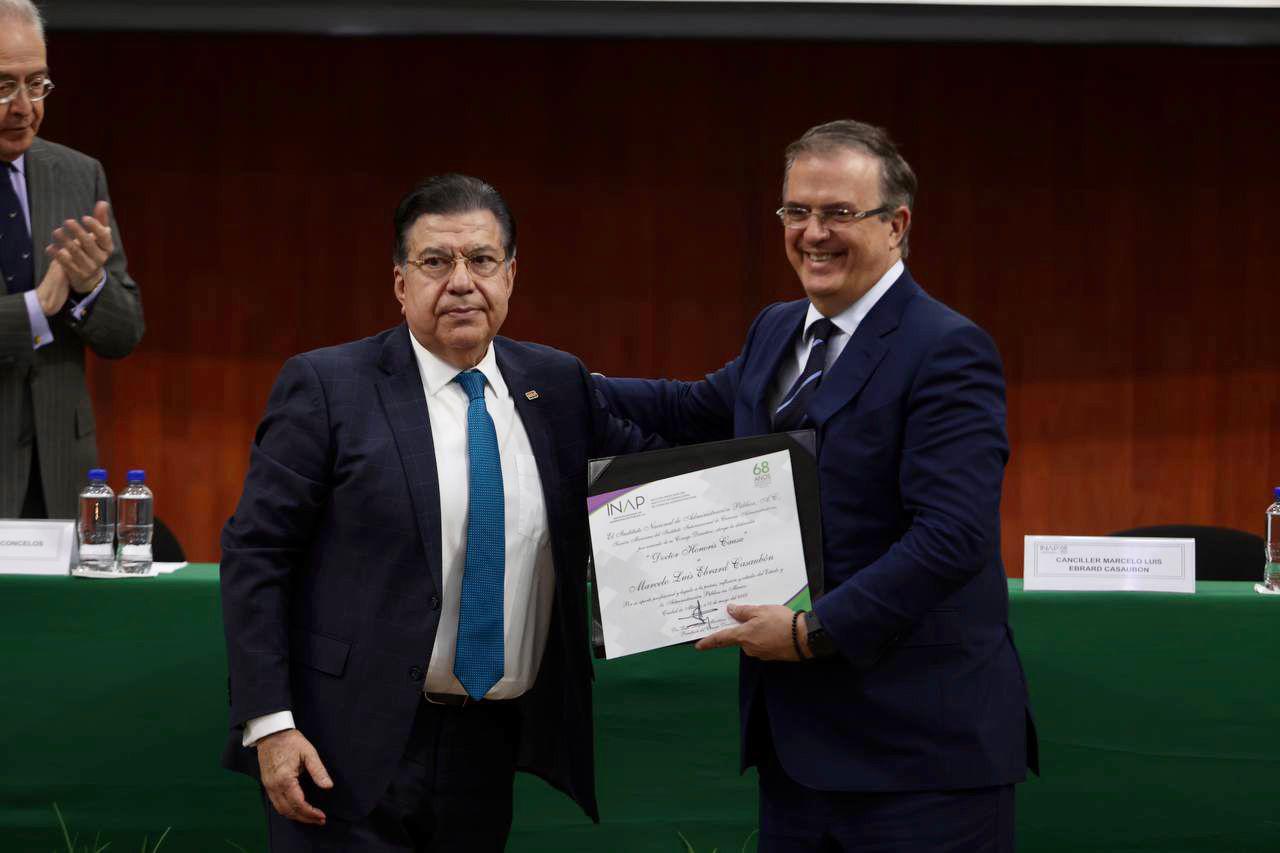 $!Ebrard critica promoción de gobernadores a aspirantes de Morena