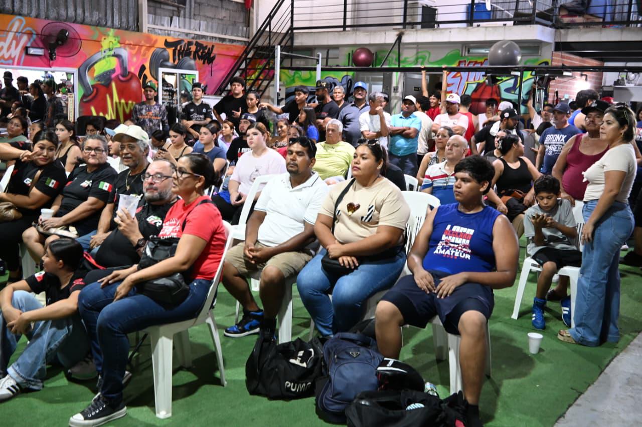 $!El semillero del boxeo mazatleco sube al ring en el Torneo ‘Loco’ Becerra