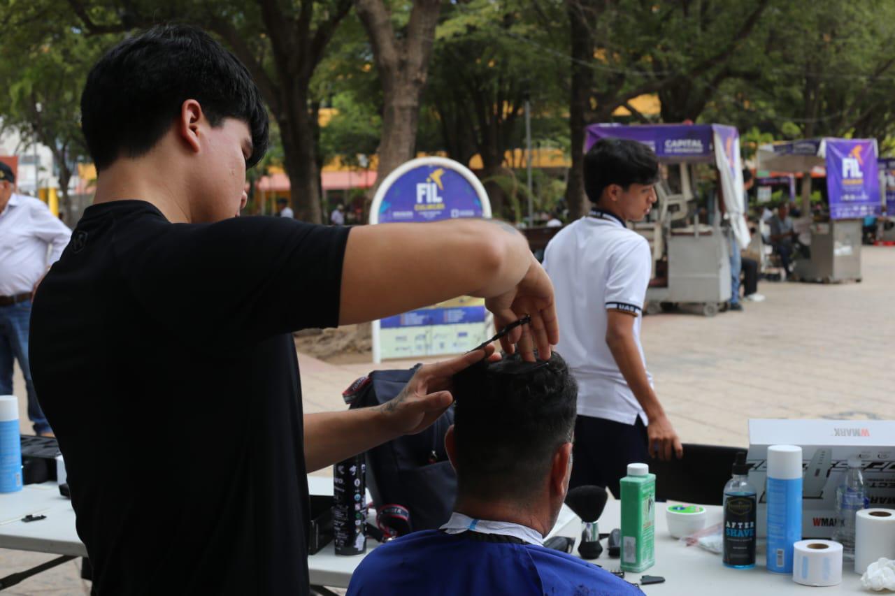 $!Fomentan el oficio de la barbería como alternativa ante la criminalidad en Culiacán