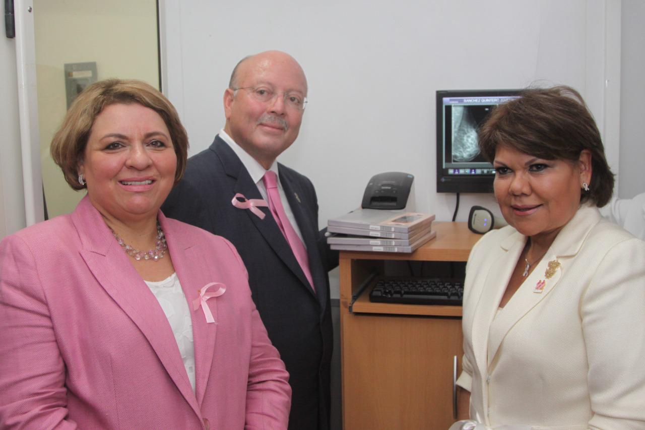 $!Todas las mujeres tenemos el mismo lugar en el mundo, decía Rosalía Camacho