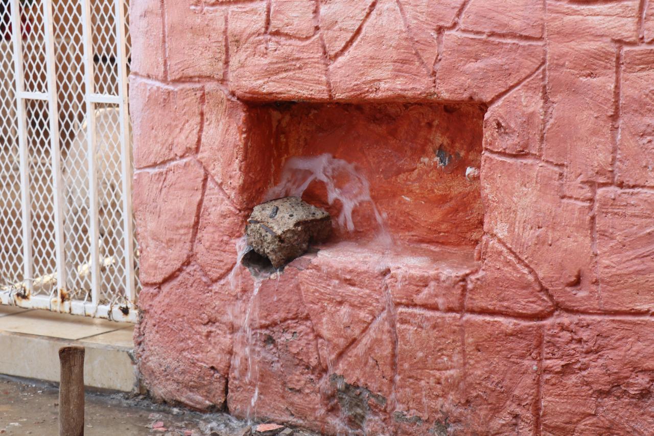 $!Roban 20 medidores de agua en Fovissste Esperanza, en Mazatlán