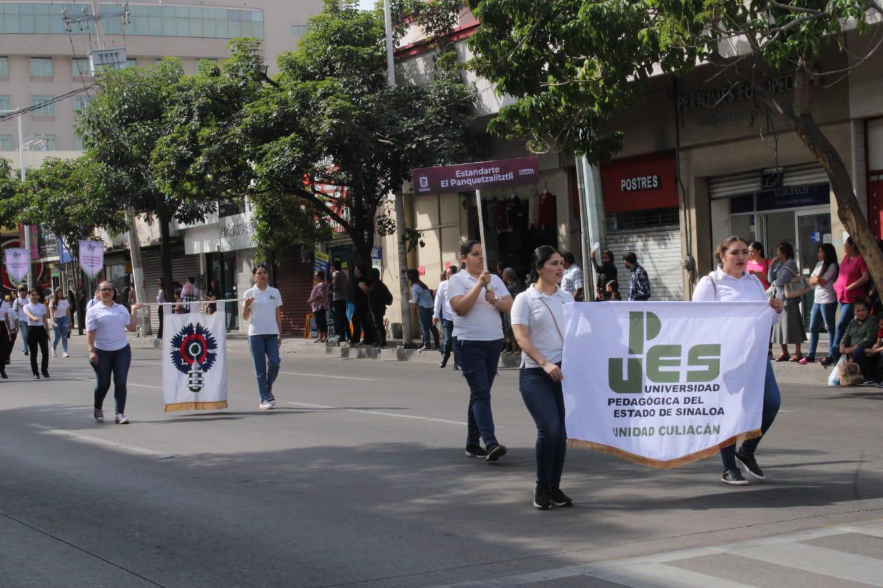 $!Celebran en Culiacán 29 años del Desfile de Banderas Históricas en Culiacán