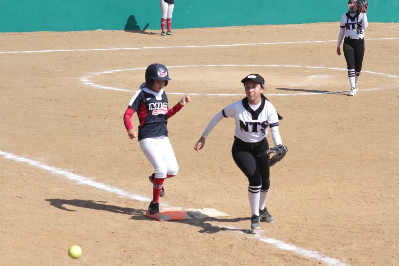$!Mazatlán se corona en la Sub 8 del Estatal de Softbol Femenil