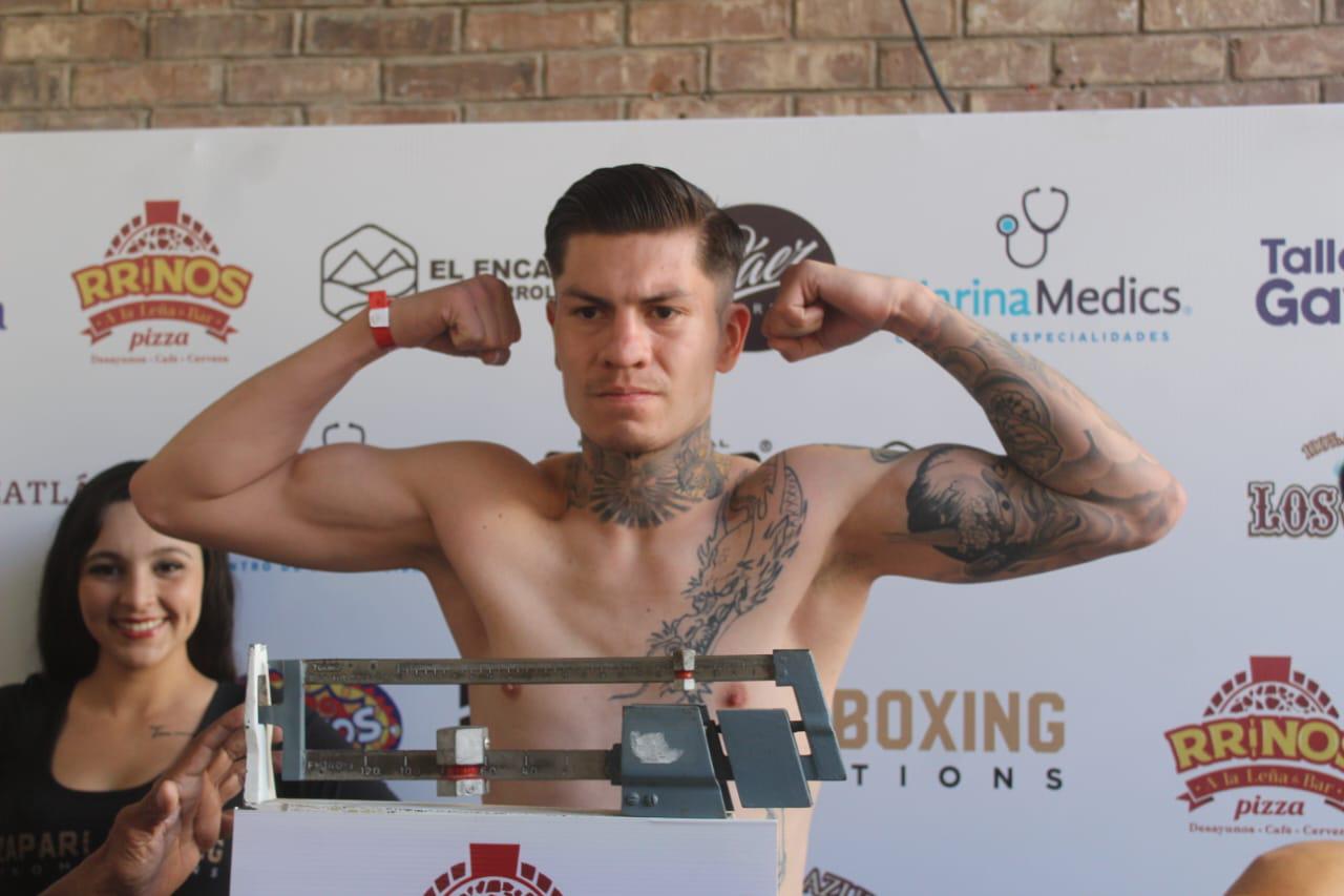 $!Baten báscula pugilistas de Regreso de un Guerrero