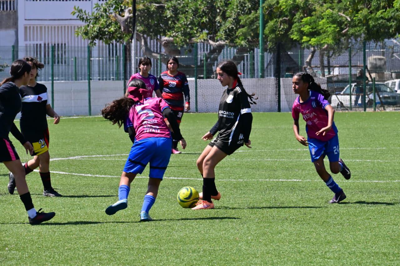 $!Rayadas Mazatlán campeonas de la Liga Imdem Infantil Femenil