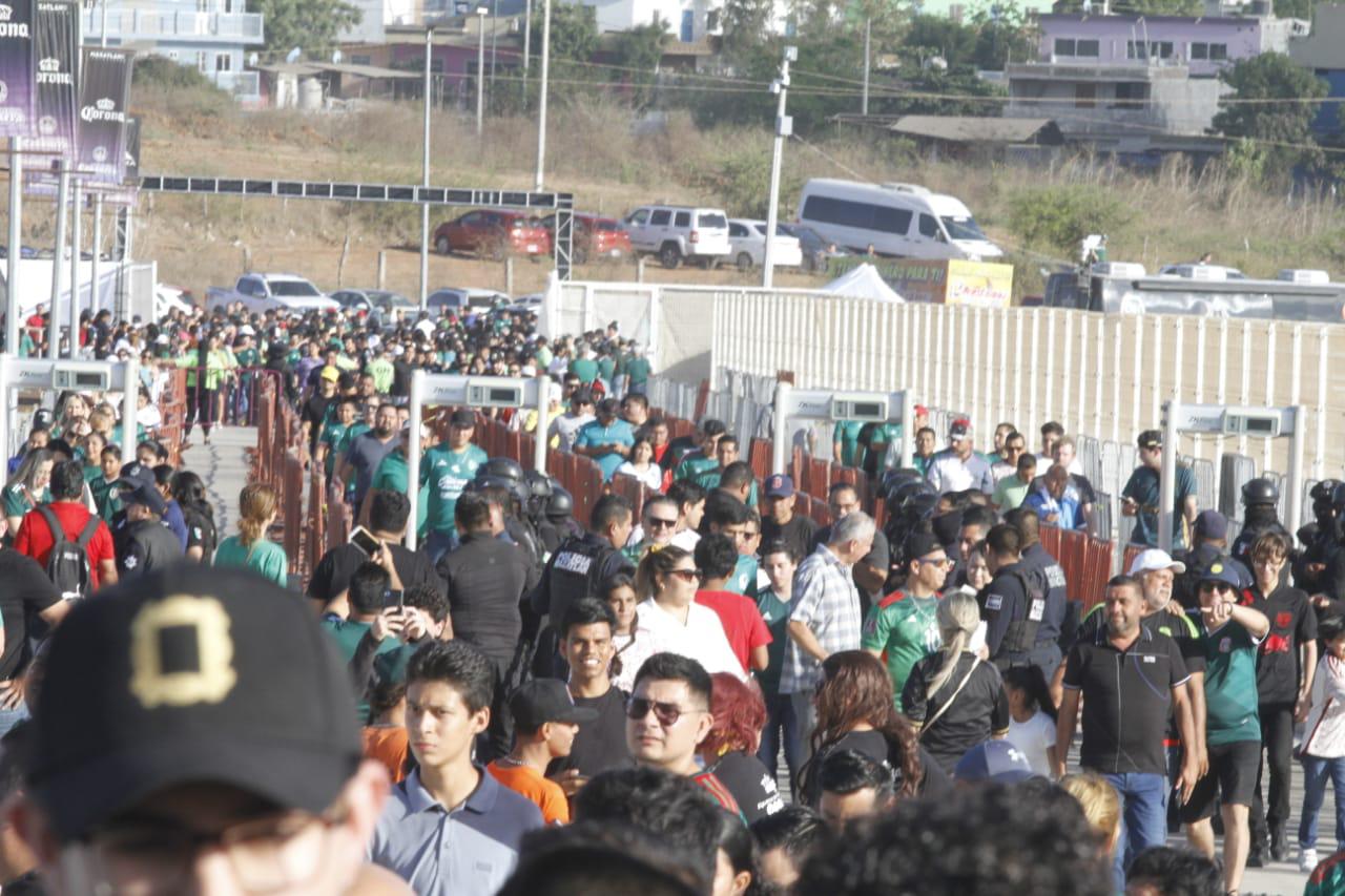 $!Miles de aficionados disfrutan la fiesta de la Selección Nacional