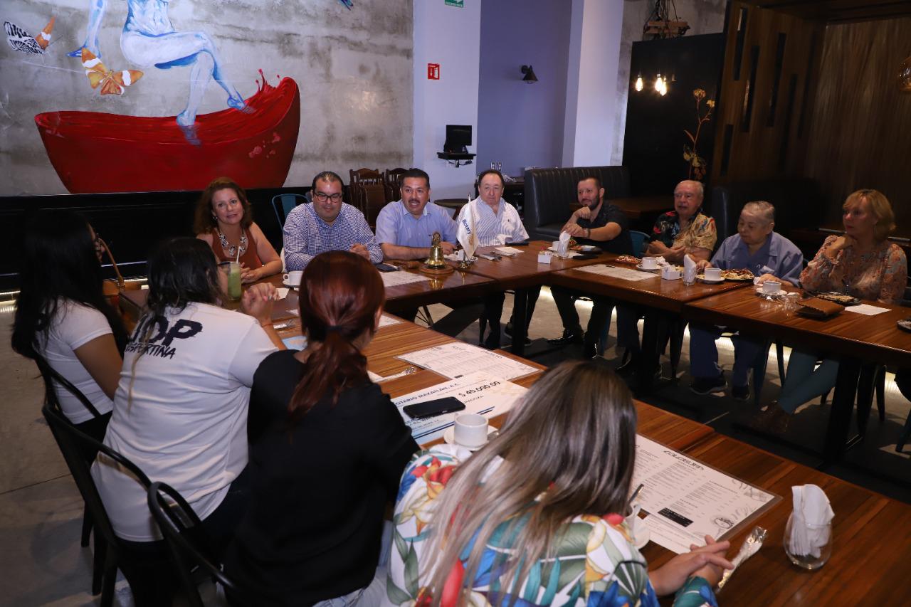 $!Rotarios de Mazatlán apoyan a escuelas públicas