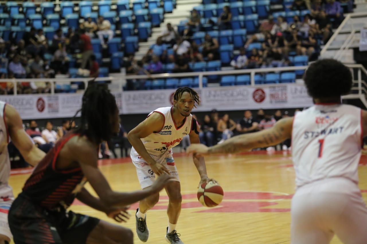 $!Venados Basketball arranca serie en casa con derrota ante Ostioneros de Guaymas