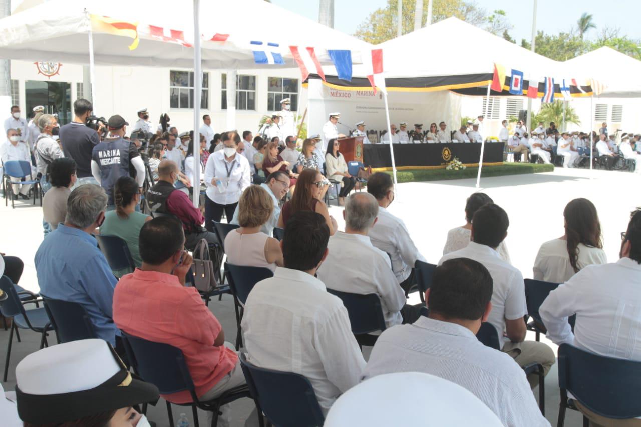 $!Mazatlán rinde tributo a los marinos mexicanos en su día