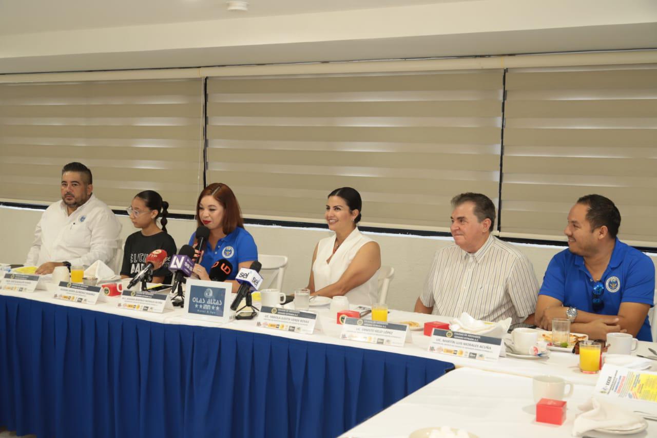 $!Colegio Genaro Estrada celebra el Día del Abogado con carrera pedestre y torneo de futbol en Mazatlán