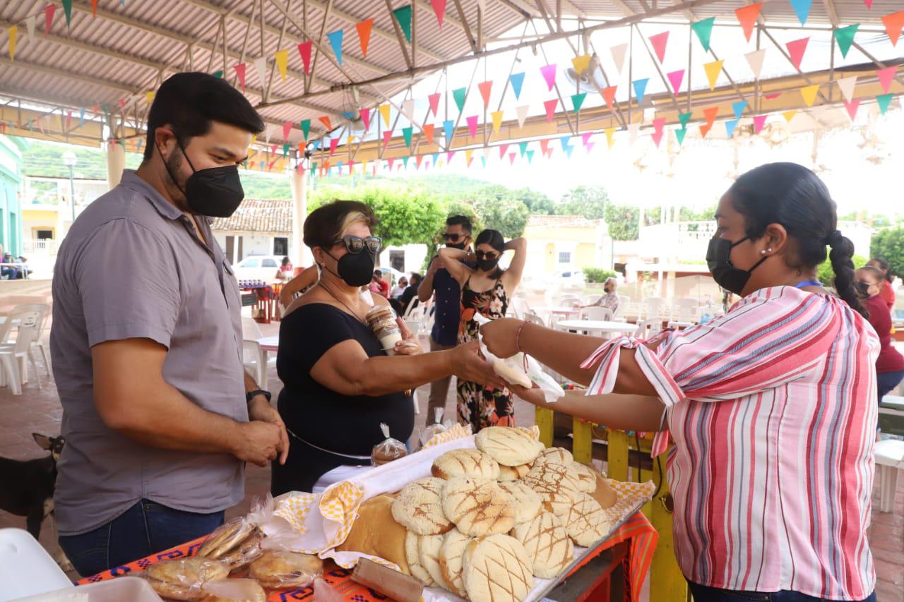 $!La Noria ya tiene su nombre en letras, en parador fotográfico