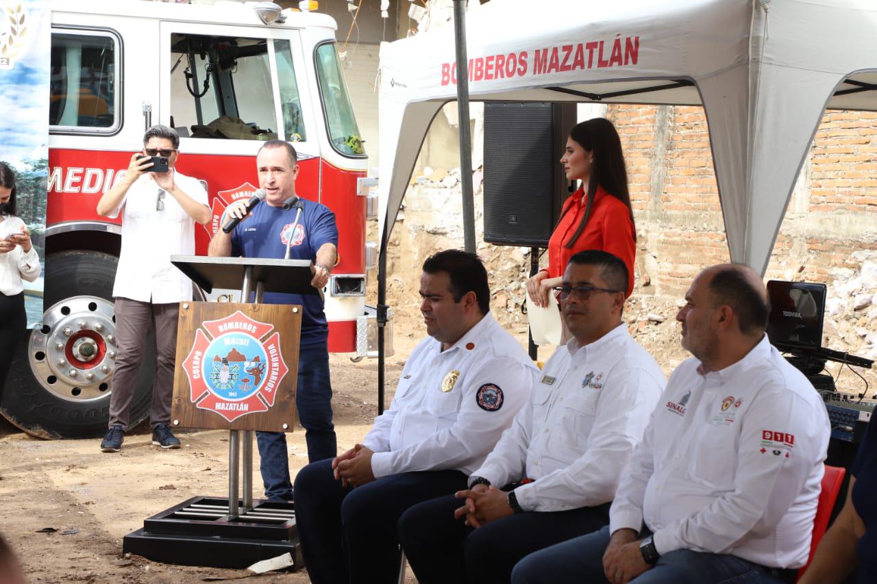 $!Comienza construcción de nueva estación de Bomberos en Avenida Gabriel Leyva, en Mazatlán
