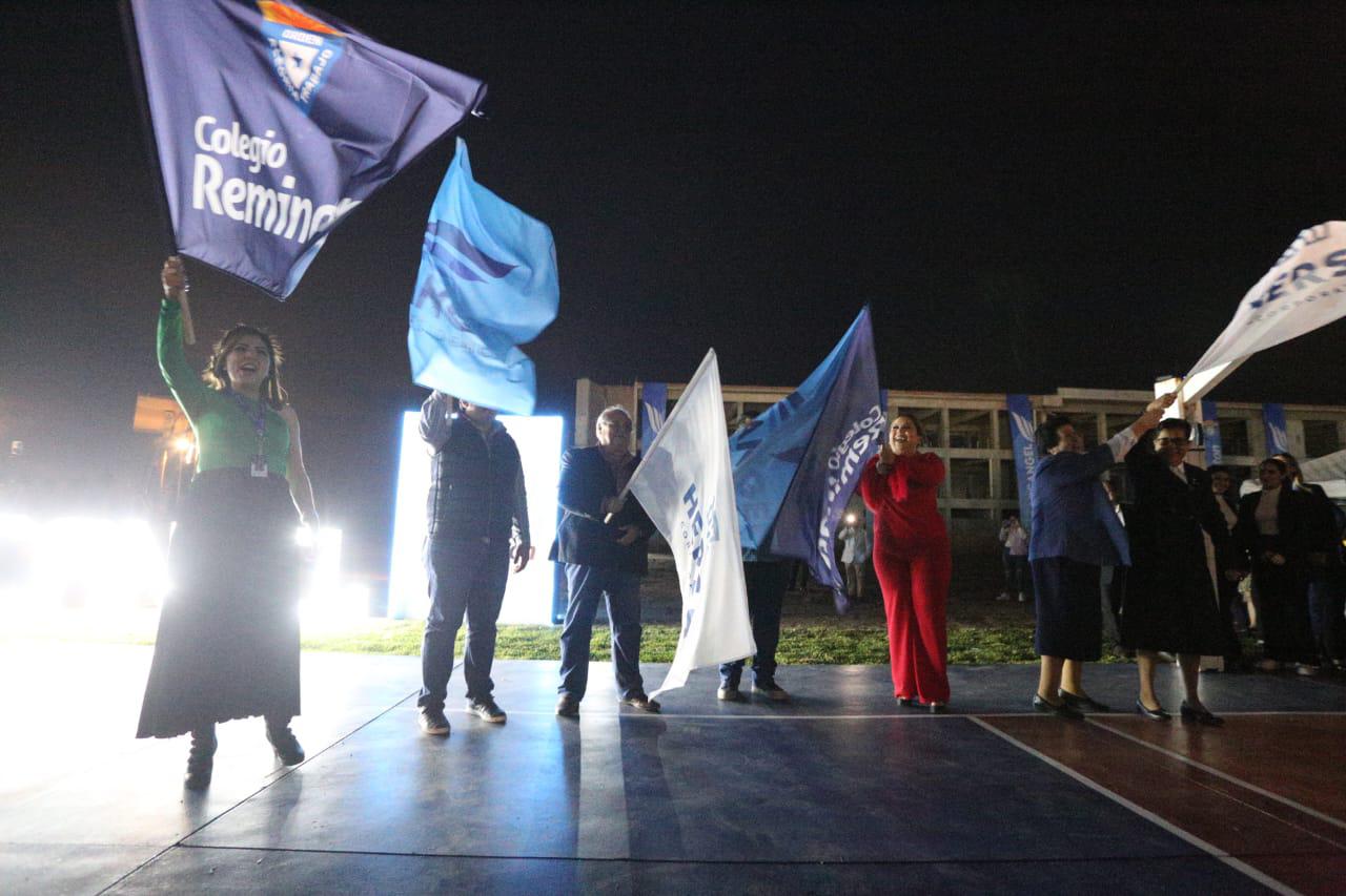 $!Dan en banderazo de Arcángel Distrito Residencial, en Mazatlán