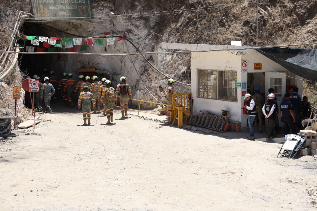 $!‘Estaba en buenas manos’: relata Ejército primer contacto con minero rescatado en Rosario