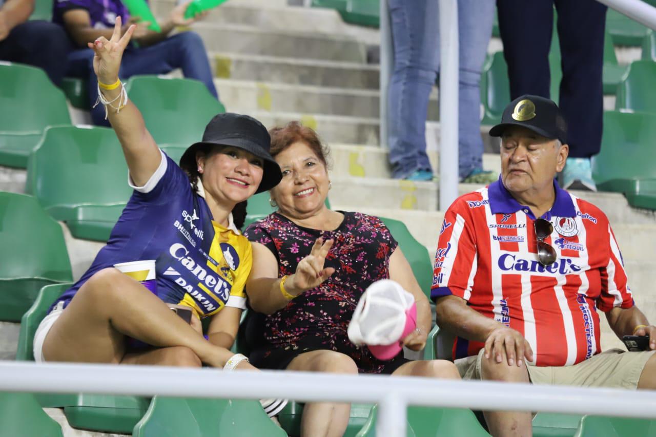 $!Verónica Ortiz, Matilde Medina y José Ortiz.