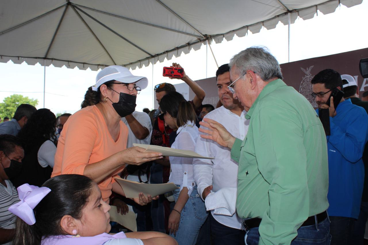 $!Llevan a escuinapenses programa Transformando Comunidades