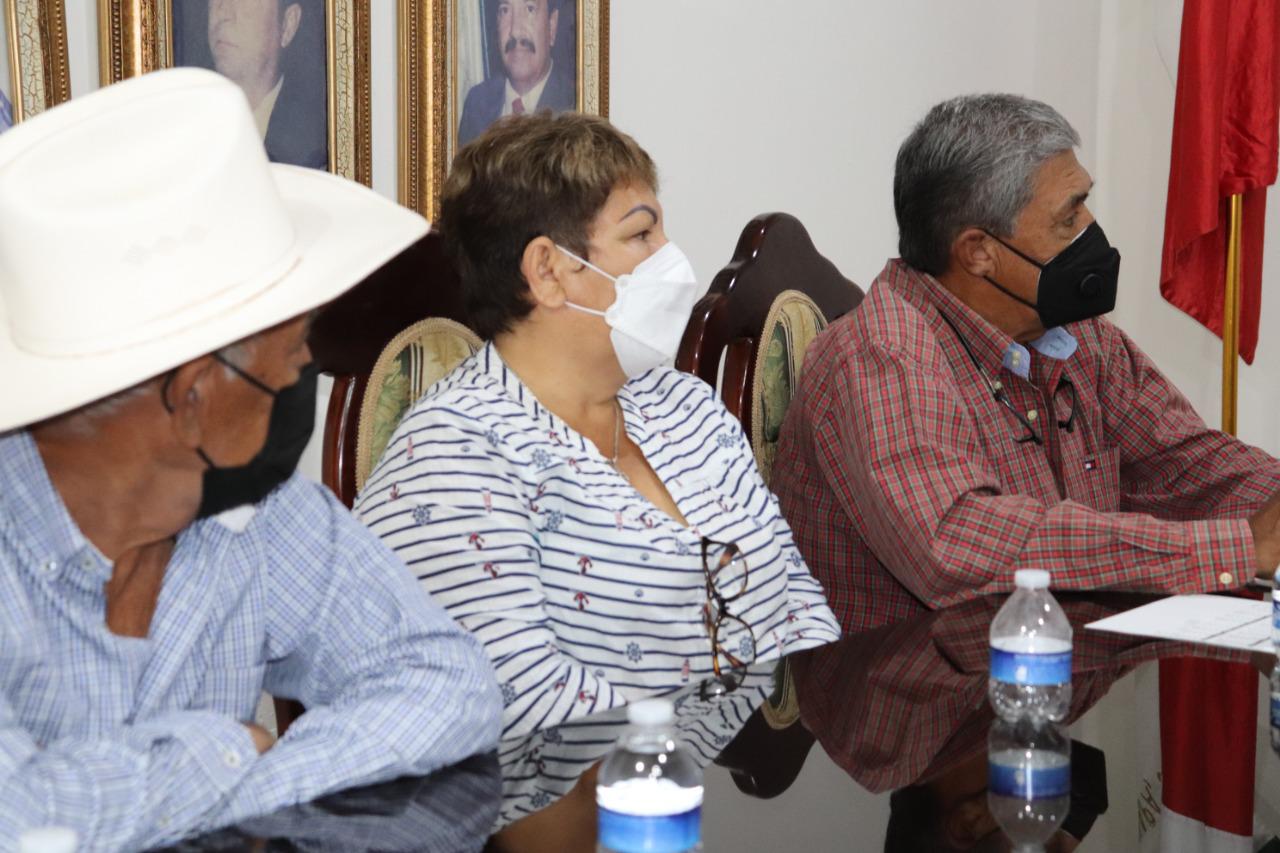 $!En Escuinapa, ejidatarios y Comuna buscan solucionar problemas