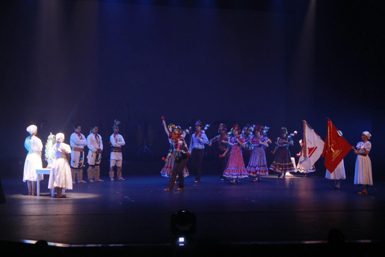 $!Bailes típicos de norte a sur del estado se presentan en el Teatro Pablo de Villavicencio.