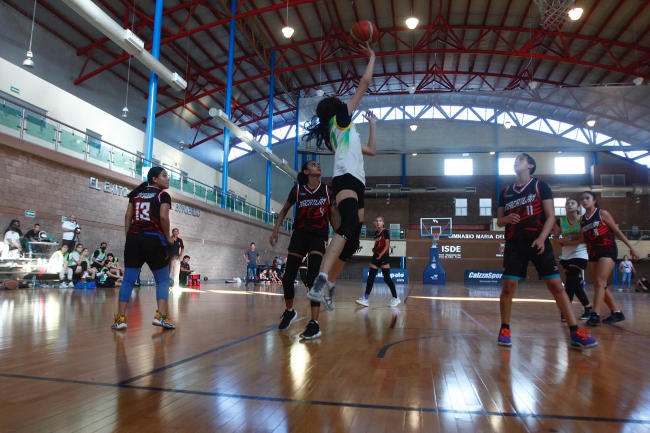 $!Ademeba observa avances en el baloncesto de Sinaloa