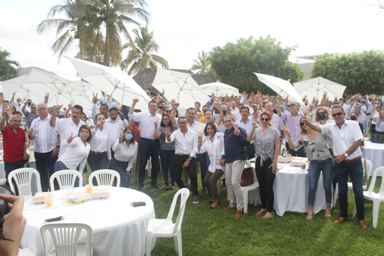 $!Les irá mejor conmigo que con Quirino, y eso que dejó la ‘vara alta’, dice Zamora al sector turístico de Mazatlán