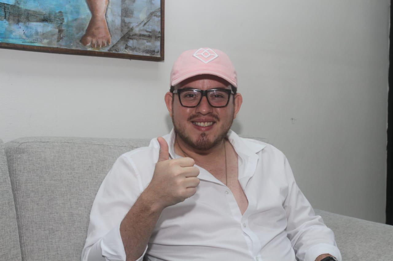 $!La línea del humor será la que seguirá realizando en sus plataformas.