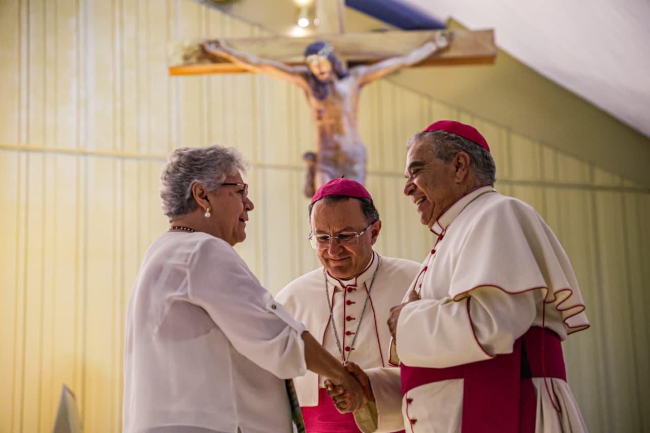 $!‘No queremos la paz de cementerios’: Nuncio Apostólico ante víctimas de la violencia en Culiacán