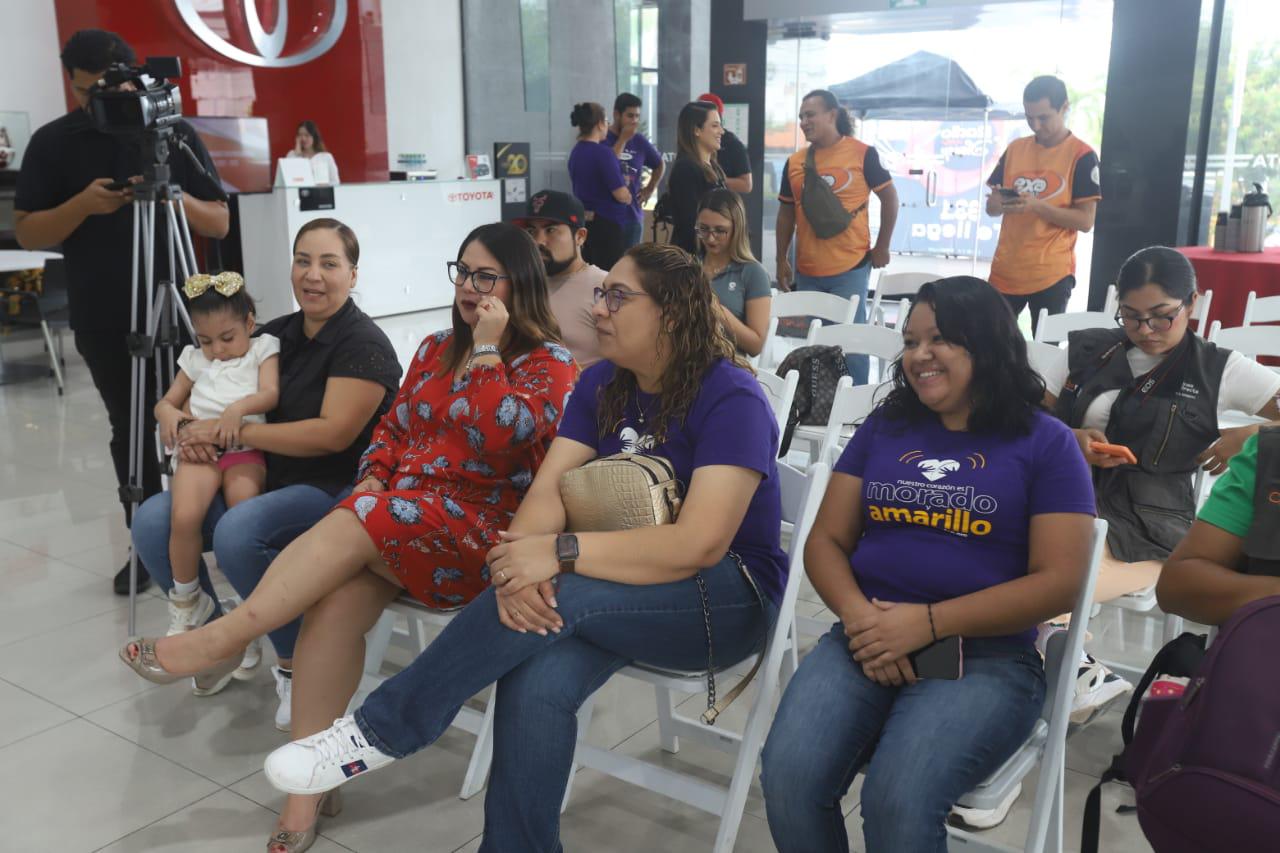 $!Dona Toyota dos vehículos al CRIT Teletón Sinaloa, que se construye en Mazatlán