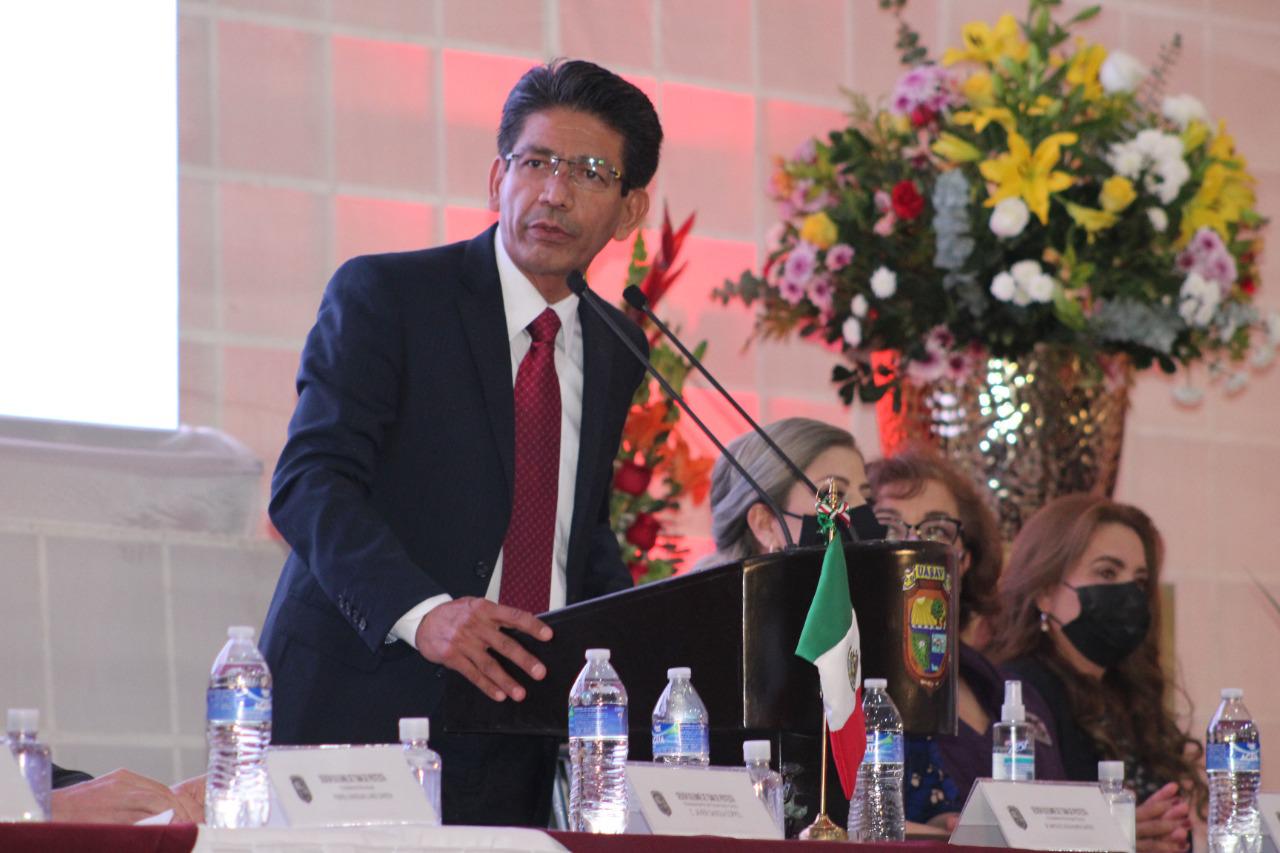 $!El Alcalde hizo compromisos ante la sociedad.