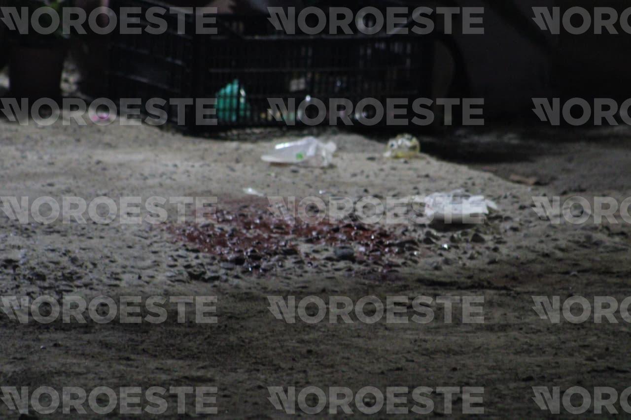 $!Hombre es herido de bala en el Vallajo Viejo y lo trasladan a un hospital, en Culiacán