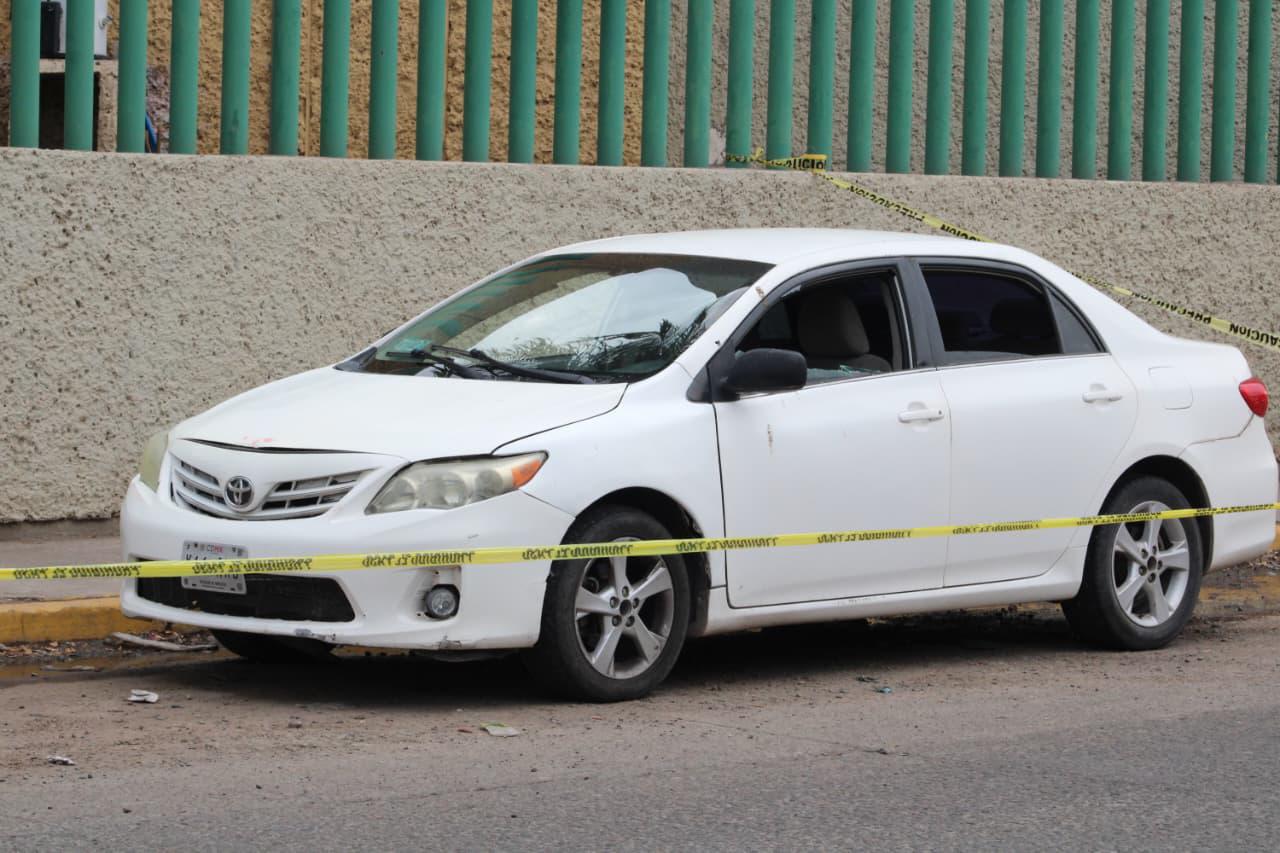 $!Llega conductor herido a hospital de Culiacán tras ataque armado en la colonia Independencia