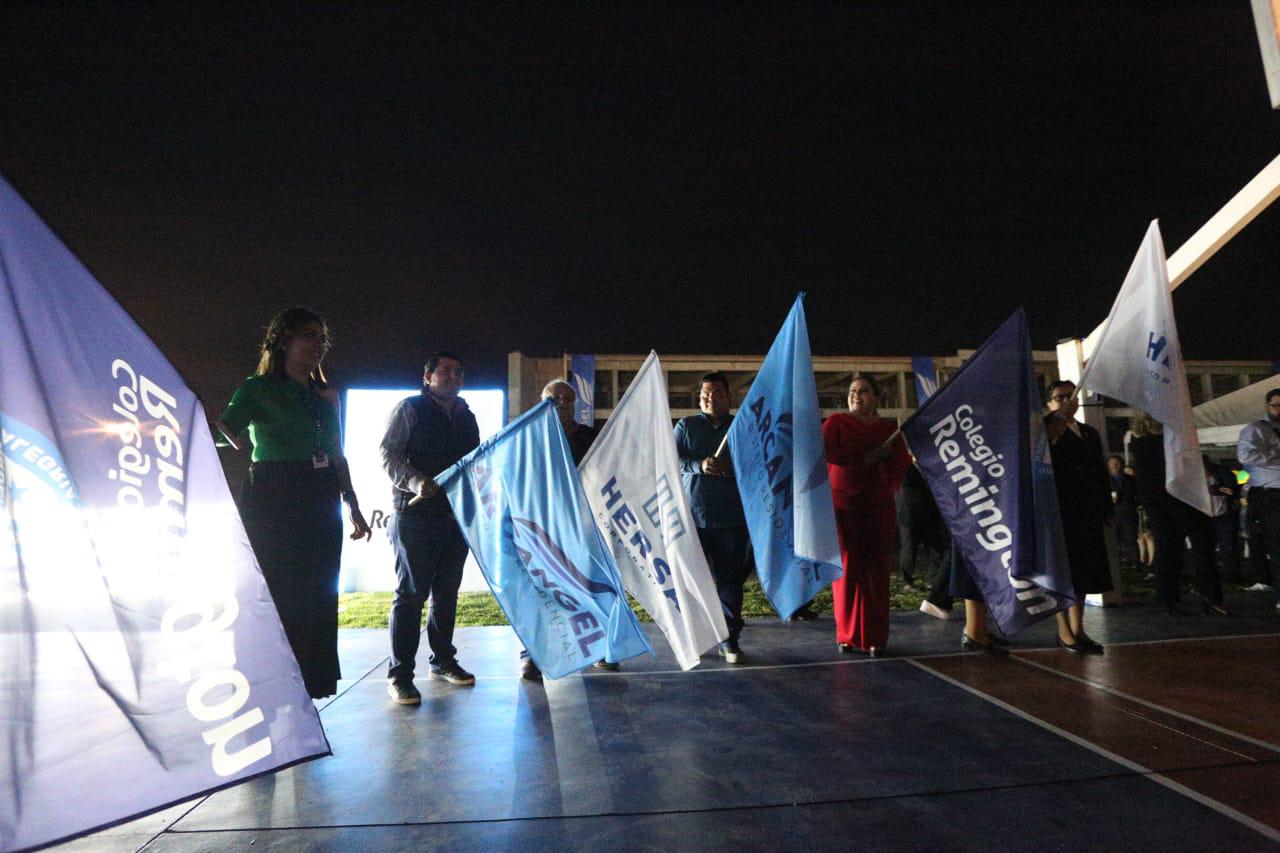 $!Dan en banderazo de Arcángel Distrito Residencial, en Mazatlán