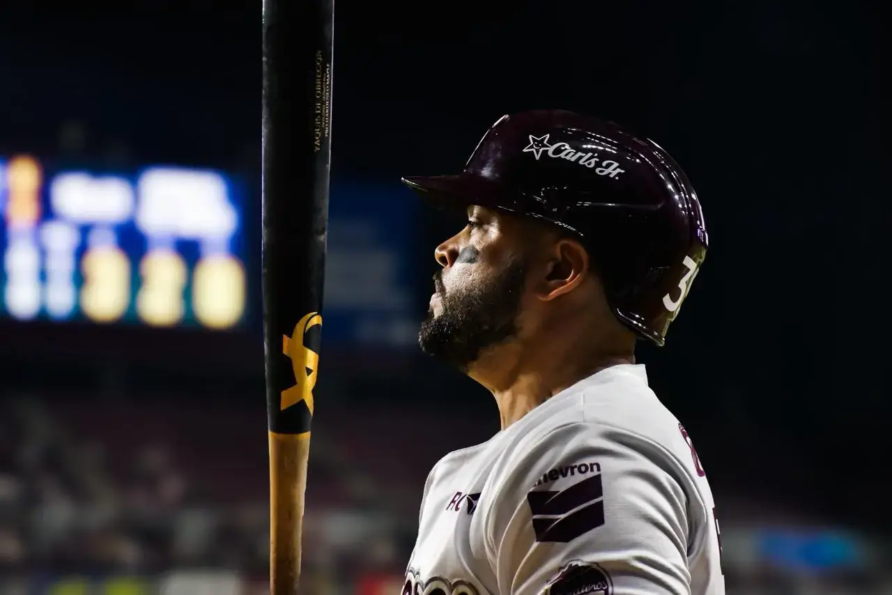 $!Tomateros y Cañeros definen serie en Culiacán