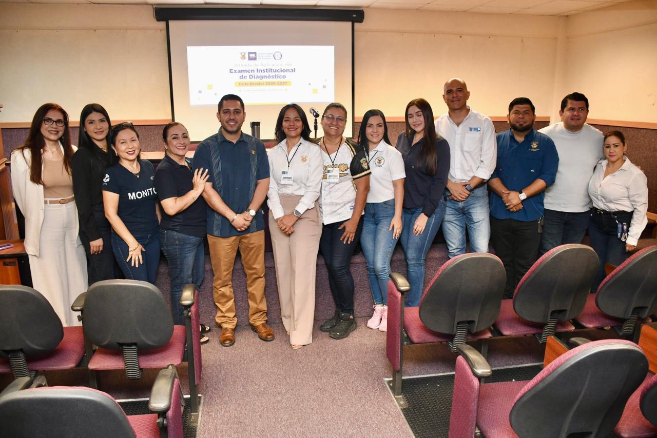 $!Realizan más de 9 mil jóvenes del sur de Sinaloa el examen diagnóstico de la UAS