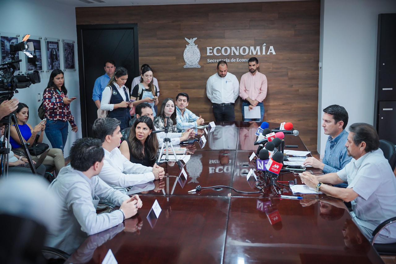 $!La Secretaría de Economía e Icatsin firman convenio para capacitación