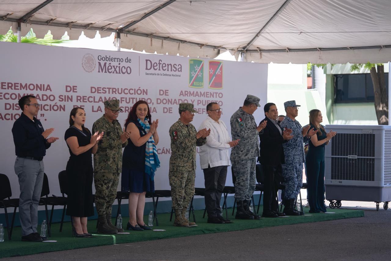 $!Destruye Ejército más de 800 armas de fuego en Culiacán