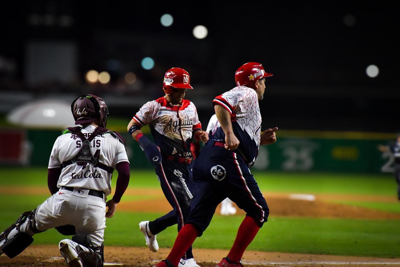 $!Águilas de Mexicali arruina la Navidad de Tomateros de Culiacán