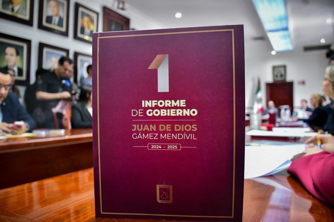 $!Entrega Alcalde de Culiacán a Cabildo Informe de Gobierno de su primer año