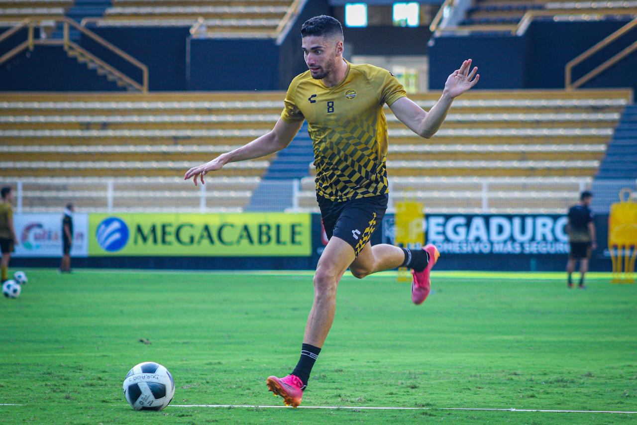 $!Dorados buscará este jueves domar a Leones Negros en el Estadio Jalisco