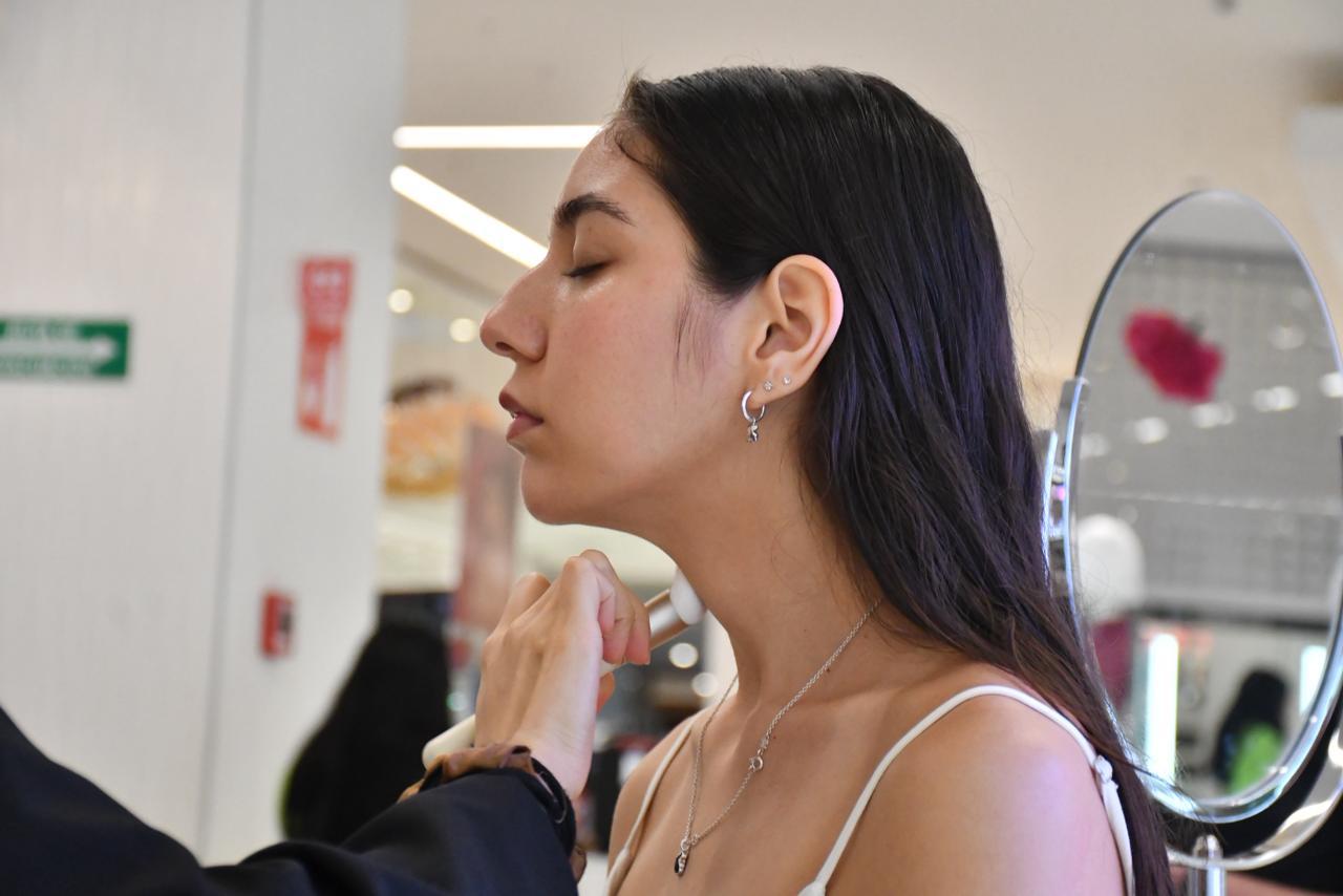 $!La marca Mac realiza demostraciones rápidas de aplicación de producto, conocidas como focus.