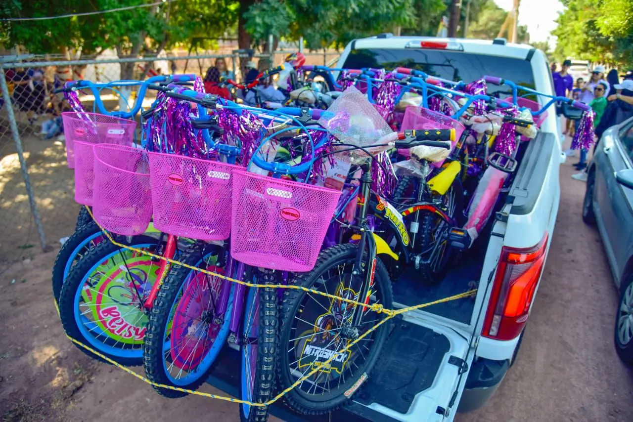 $!Celebran posada navideña para niñas y niños de comunidades rurales de Ahome