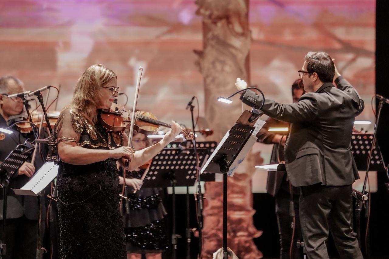 $!La dirección de Sergio Freeman resultó fundamental para articular este recorrido estético.