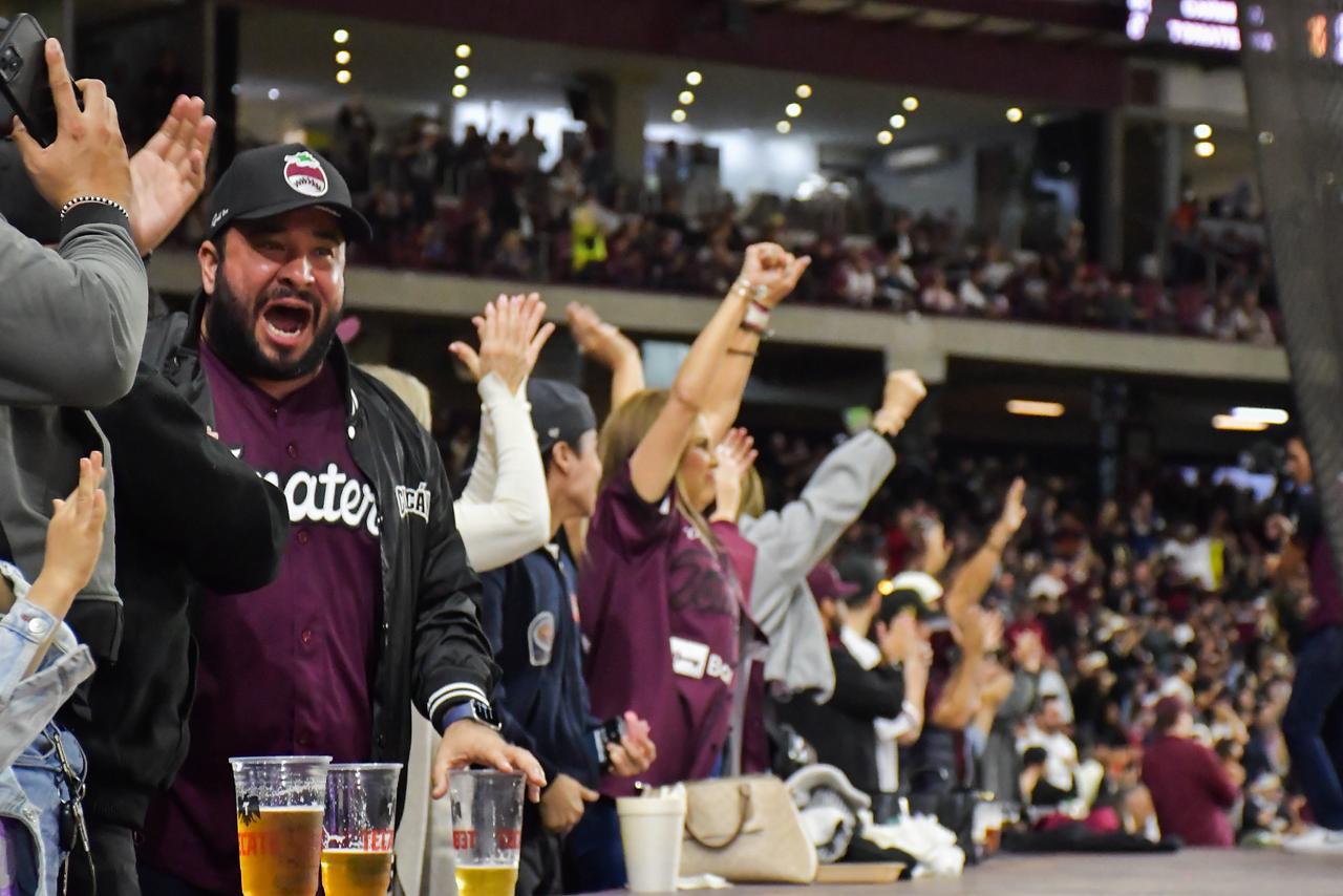 $!Alí Solís y Orlando Martínez mandan a Tomateros a las semifinales de la LMP