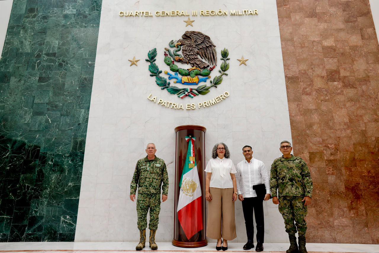 $!Se reúne Graciela Domínguez con Gabinete de Seguridad en Mazatlán; acuerdan reforzar seguridad en Sinaloa